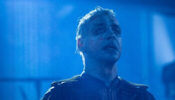 Alemania: Fiscalía investiga a vocalista de Rammstein por abuso y violación
