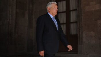 AMLO no tiene control sobre aspirantes a sucederlo: Cossío
