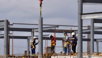 Actividad industrial creció 1% en mayo: Inegi