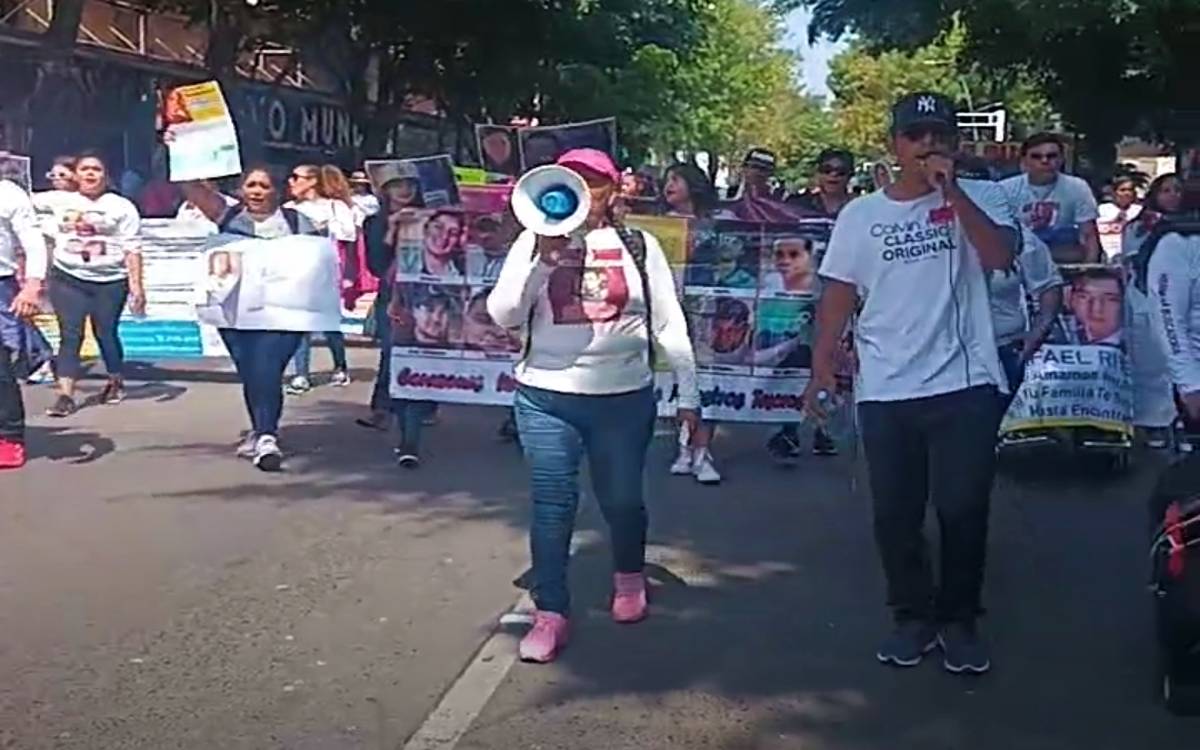 Exigen a Alfaro no suspender búsqueda de personas desaparecidas en Jalisco Exigen a Alfaro no suspender búsqueda de personas desaparecidas en Jalisco