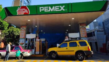 Intermediarios cobran hasta 12% de contratos para acelerar pagos de Pemex | Entérate