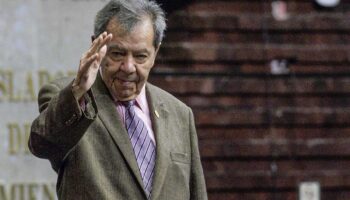 Diputados rendirán homenaje de cuerpo presente a Muñoz Ledo en San Lázaro