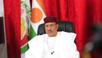 Pide EU 'liberación inmediata' del presidente de Níger
