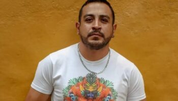 Video | Critican al actor Luis Fernando Peña, de 'Amarte duele', por comprar tenis piratas; y él les responde