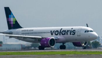 Volaris suspende vuelos desde y hacia Guatemala en medio de protestas