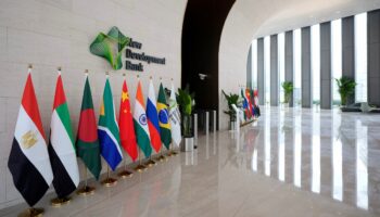 AMLO marca distancia con los BRICS | Artículo