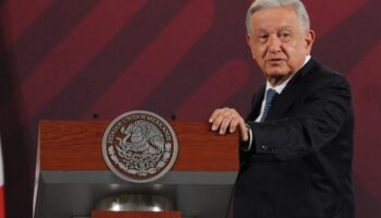 AMLO pide 'que no se use presupuesto' a los aspirantes de Morena