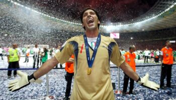 Gianluigi Buffon anuncia su retiro del futbol a los 45 años | Video