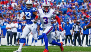 NFL: Damar Hamlin reaparece en el triunfo de los Bills siete meses después de su paro cardíaco
