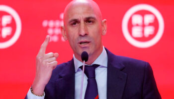 Exige RFEF la inmediata dimisión a su presidente Luis Rubiales.