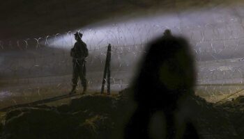 México solicita formalmente investigación a policía de Texas por disparo a connacional