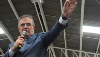 'No me voy a ningún lado': Ebrard niega que vaya a romper con Morena