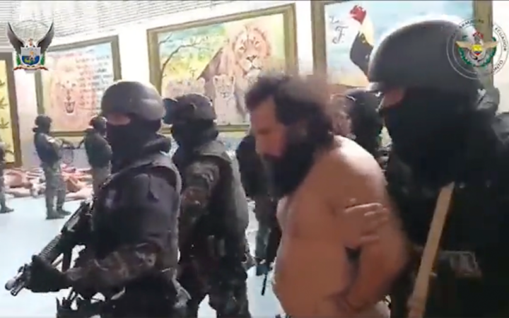 El líder criminal más buscado de Ecuador es extraditado a Estados Unidos