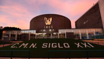 IMSS dio contratos por 1,100 mdp a empresa 'fantasma': Reforma