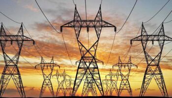 Escala disputa del gobierno de Biden con México por energía