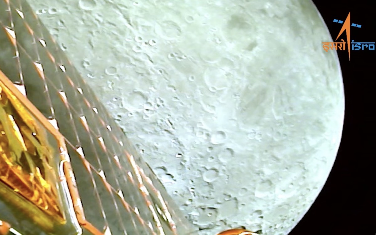 Indian Space Mission sends first images of Moon |  Video