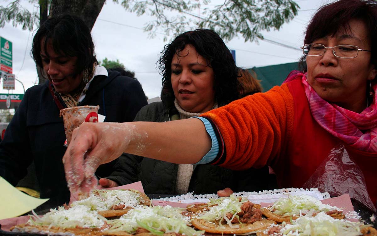 ¿Cuántas calorías tienen 3 sopes? Esto dice el IMSS Aristegui Noticias