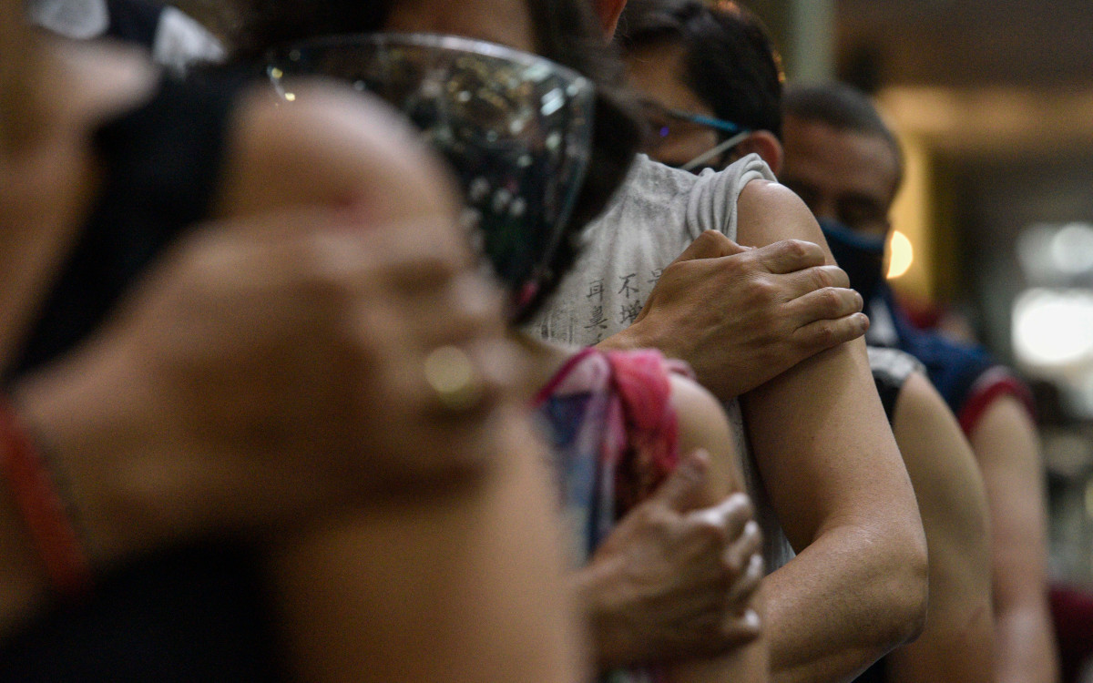 ‘Localizan’ a personas desaparecidas en registro de vacunas