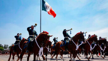 Desfile Cívico Militar 213 Años del Grito de Independencia | Video