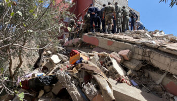Marruecos: Más de 1,000 muertos tras terremoto; buscan a sobrevivientes