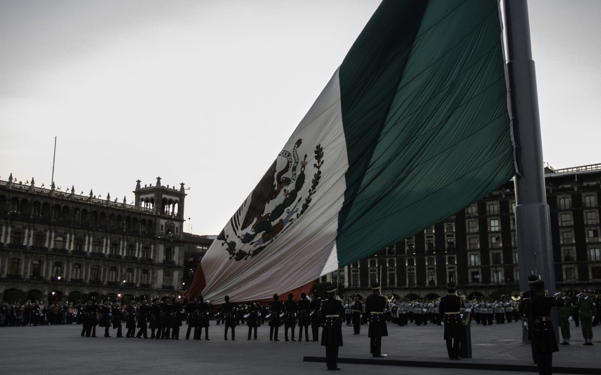‘No hay mala fe, la bandera es de todos’: AMLO confirma izamiento el domingo ‘No hay mala fe, la bandera es de todos’: AMLO confirma izamiento el domingo