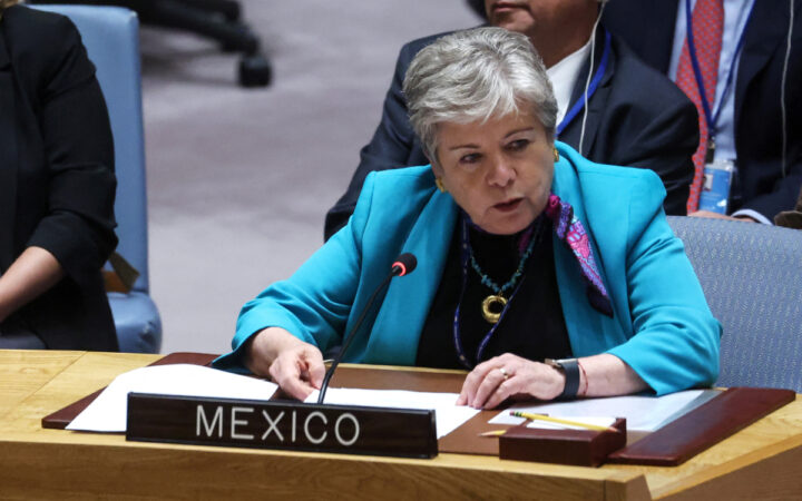 Bárcena insta en la ONU a enfocar más esfuerzos para atender la migración Bárcena insta en la ONU a enfocar más esfuerzos para atender la migración