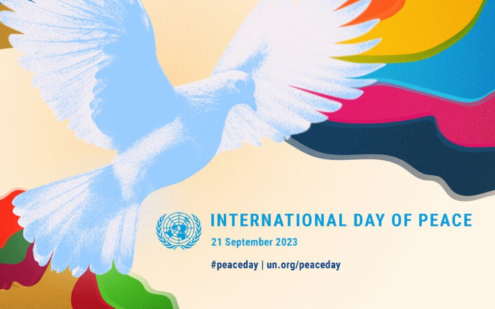 Hoy en la Historia | El mundo celebra el Día de la Paz y el del Alzheimer Hoy en la Historia | El mundo celebra el Día de la Paz y el del Alzheimer