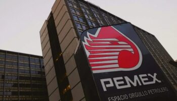 Caída en ventas de Pemex debilitan ingresos del gobierno federal proyectados