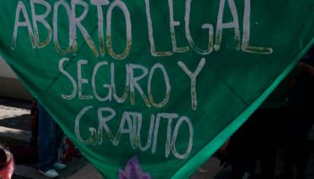 En términos de los jueces es ilegal criminalizar el aborto en todo México, afirma directora del GIRE | Video