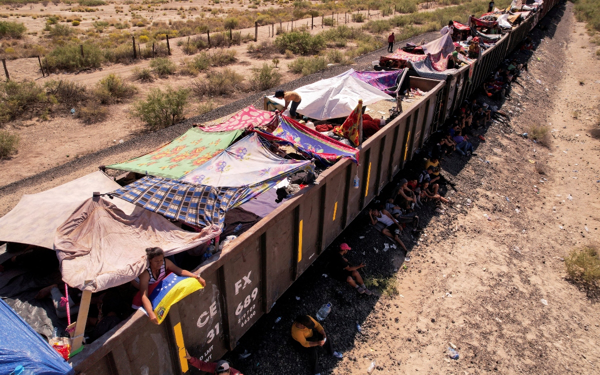 Cientos de migrantes quedan varados en México a kilómetros de frontera con EU