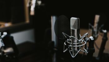 Radios indígenas denuncian 'racismo' del INE