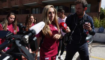 Jugadoras llegan a la concentración de la Selección Española en medio del escándalo