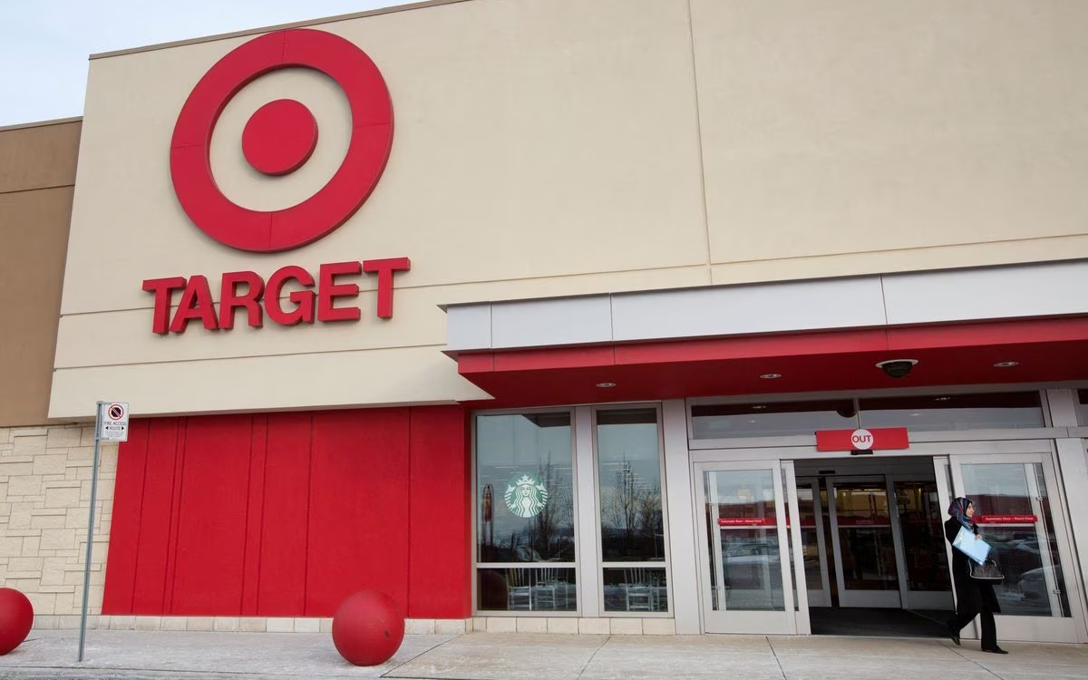 Target cierra 9 tiendas en EU por robos y crimen organizado