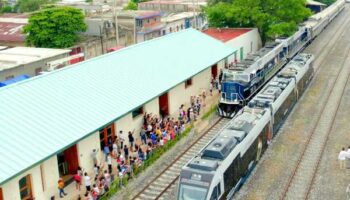 Tren Interocéanico inicia operaciones de carga