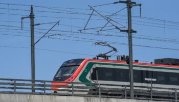 Inauguran incompleto tren interurbano México -Toluca | Conoce precios y horarios