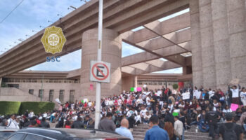 Trabajadores del Poder Judicial arrancan paro, sindicato pide declarar días inhábiles