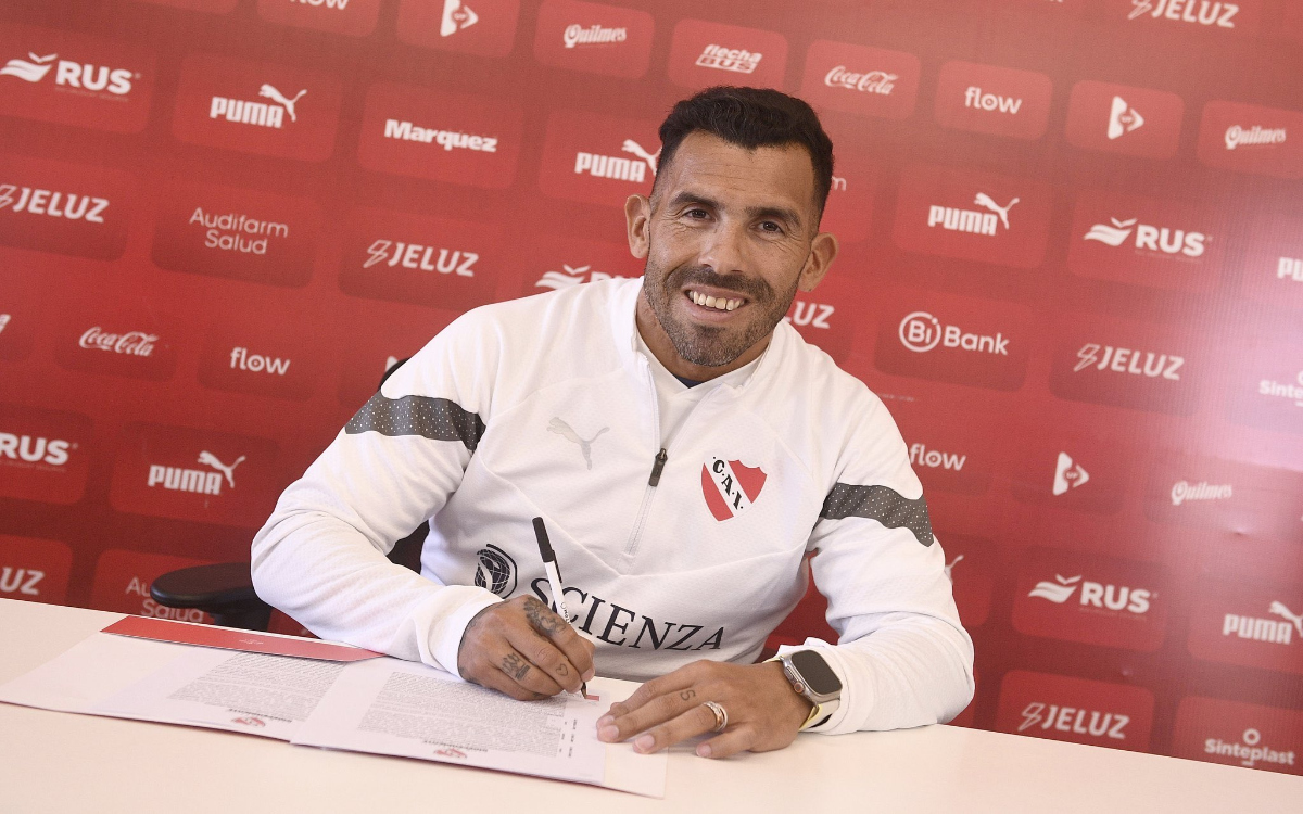 “Tres jugadores del equipo no saben sumar ni restar”: Carlos Tevez | Video