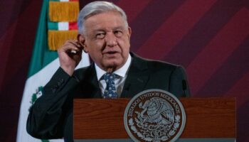 AMLO niega que Ley de Ingresos implique deuda