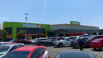 Balacera en Galerías Las Ánimas, Puebla, deja un muerto y un herido