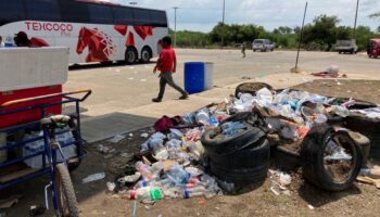 'Es un basurero', denuncian migrantes sobre Centro de Movilidad en Juchitán