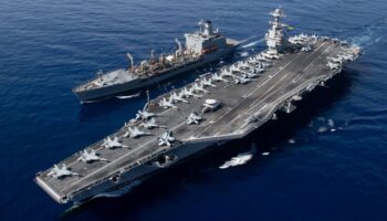 Tensión Israel-Irán | EU sitúa buques de guerra para defender a territorio israelí en caso de ataque iraní