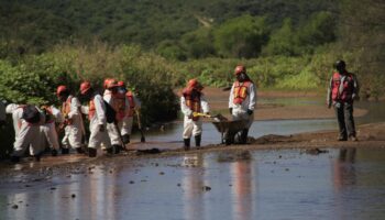 Grupo México expresó intención de solucionar contaminación en Río Sonora: AMLO