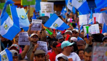 Guatemala: Continúan protestas por crisis postelectoral