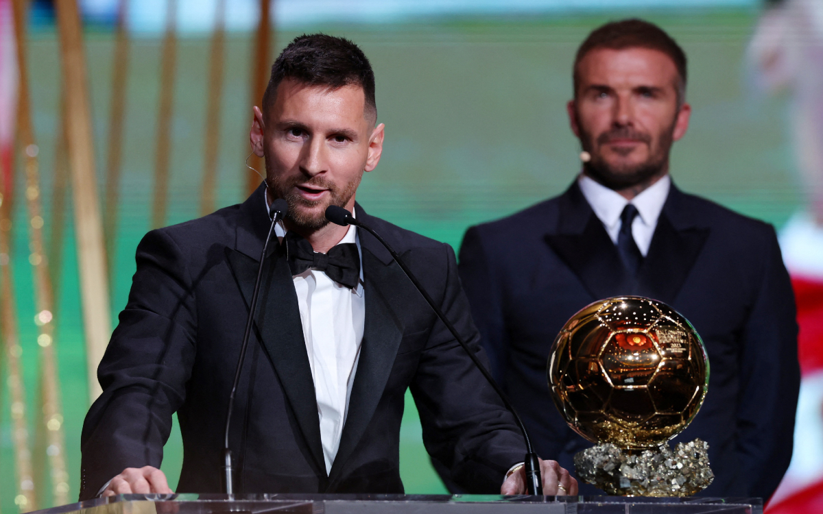 Lionel Messi y Aitana Bonmatí ganan el Balón de Oro 2023 en la categoría Mejor Jugador del Año Lionel Messi y Aitana Bonmatí ganan el Balón de Oro 2023 en la categoría Mejor Jugador del Año