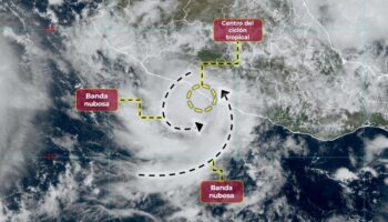 Tormenta tropical 'Max' toca tierra en Guerrero