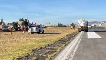 Suspenden clases en Pachuca por derrame de combustible en aeropuerto