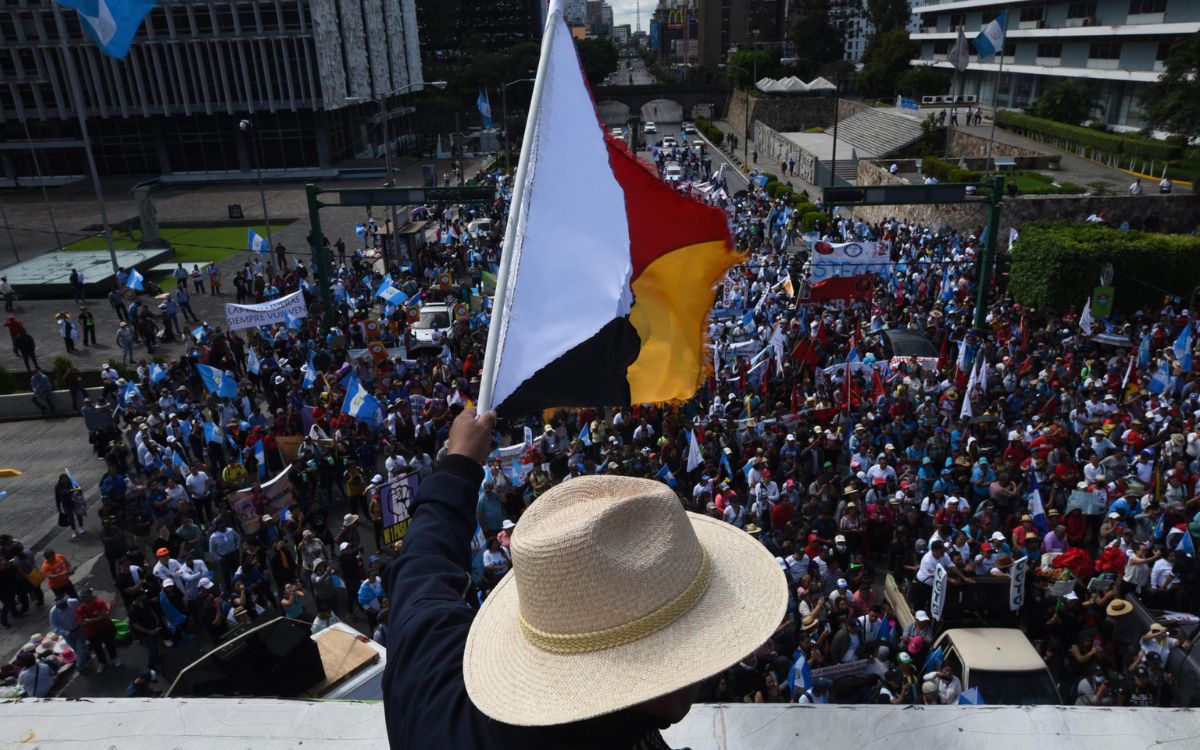 Protestas en Guatemala son un cambio de paradigma político y cultural: periodista