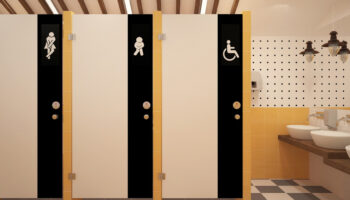 Qué difícil es ir al baño estando de viaje #Niñonautas con Kirén Miret