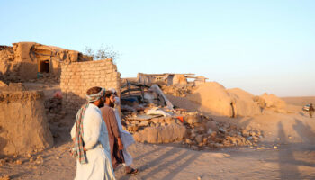 Afganistán: Más de 180 muertos y 600 heridos tras terremotos