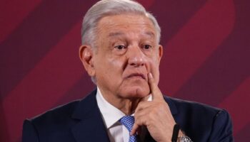 AMLO visitará este martes zona afectada por el huracán Otis